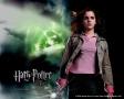 background: Hermoine - Harry Potter 4